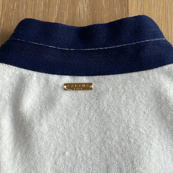 NWT Cabana Life. Long sleeve terry tunic in white with navy trim. UPF 50+ - Picture 4 of 10